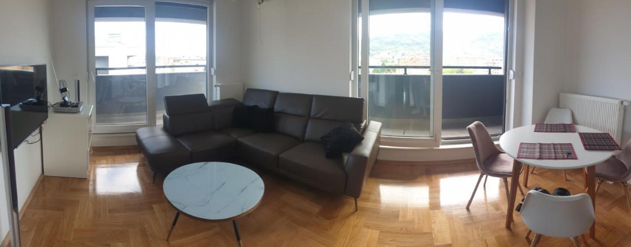 Apartman Venecija Banja Luka Exterior foto